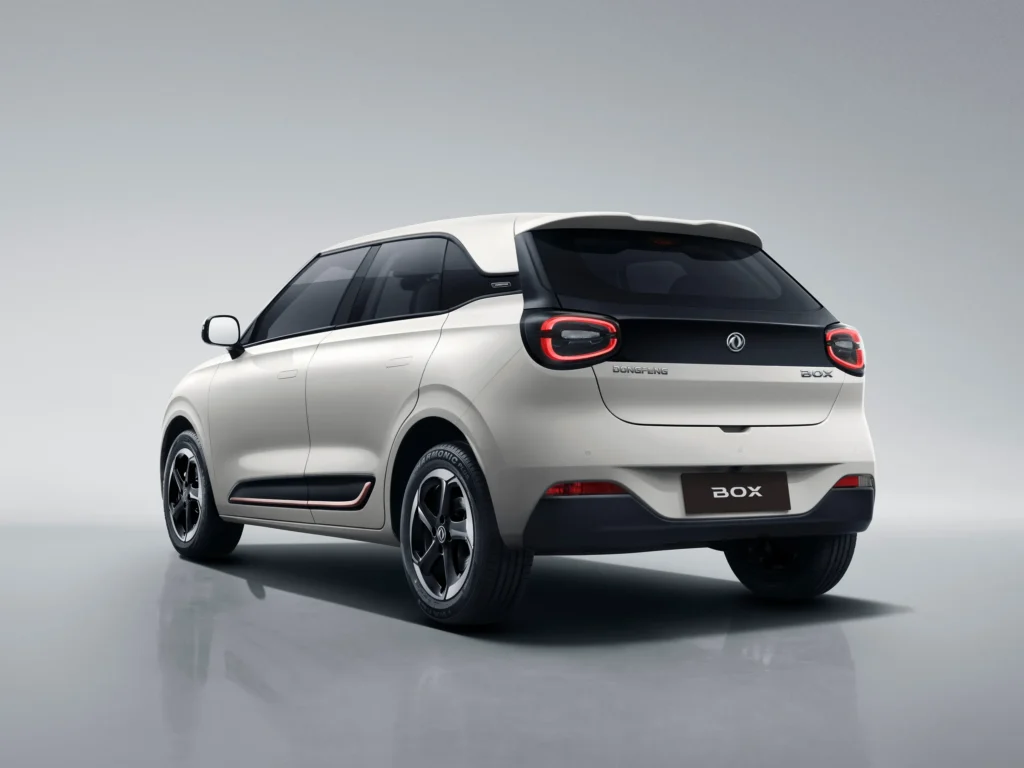 Dongfeng Brasil: Dongfeng Box visto de ¾ traseiro, hatch elétrico que estreia no país