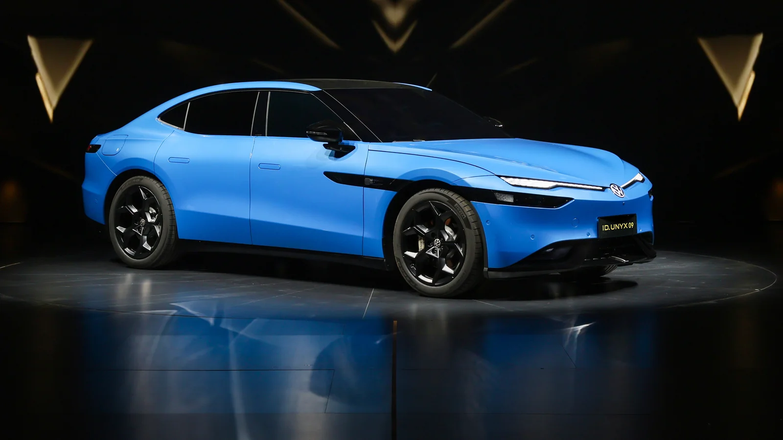 Volkswagen ID. Unyx 09, sedã elétrico revelado na China